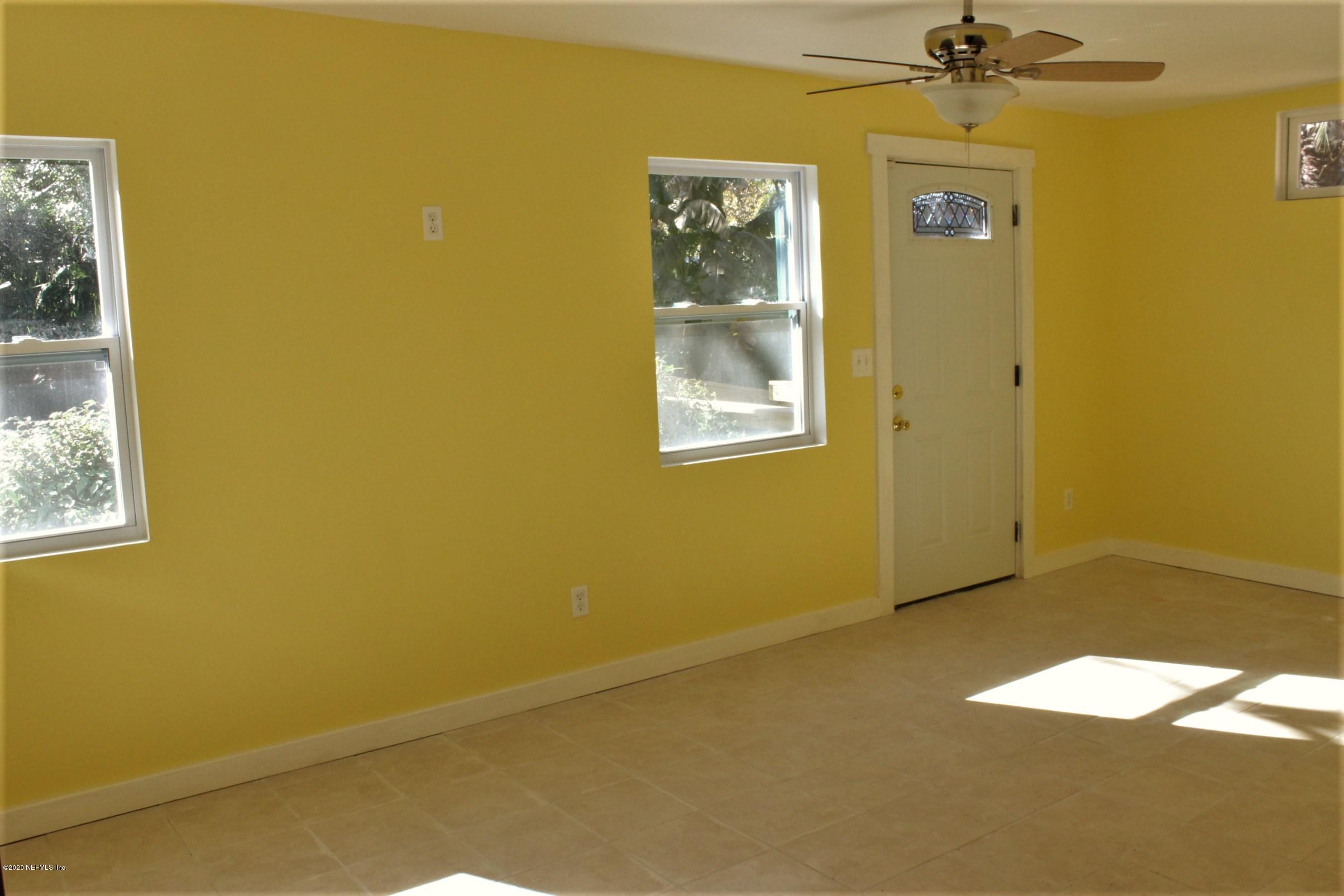 1972 Rugby Road Jacksonville, FL 32208 - Photo 12 of 22 Sunroom