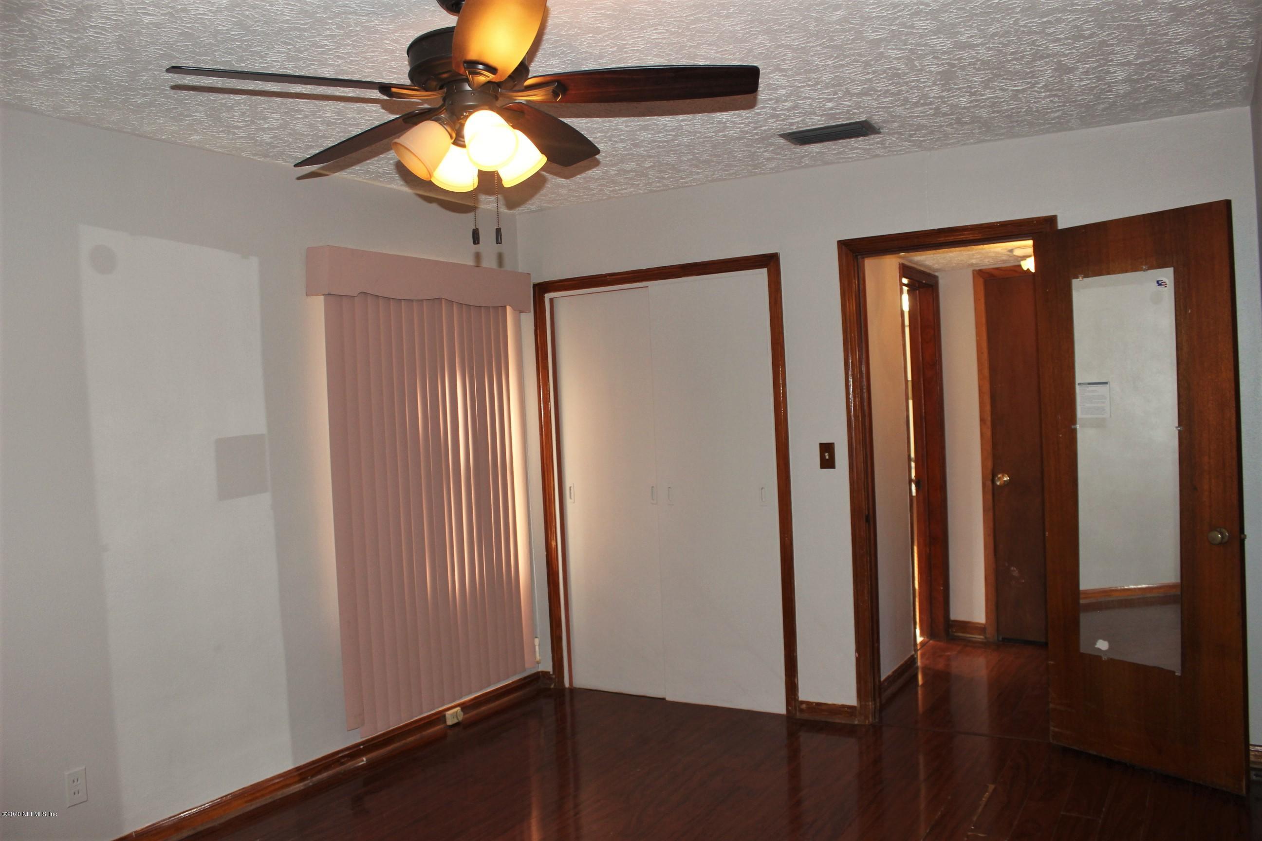 1972 Rugby Road Jacksonville, FL 32208 - Photo 15 of 22 Bedroom 1c