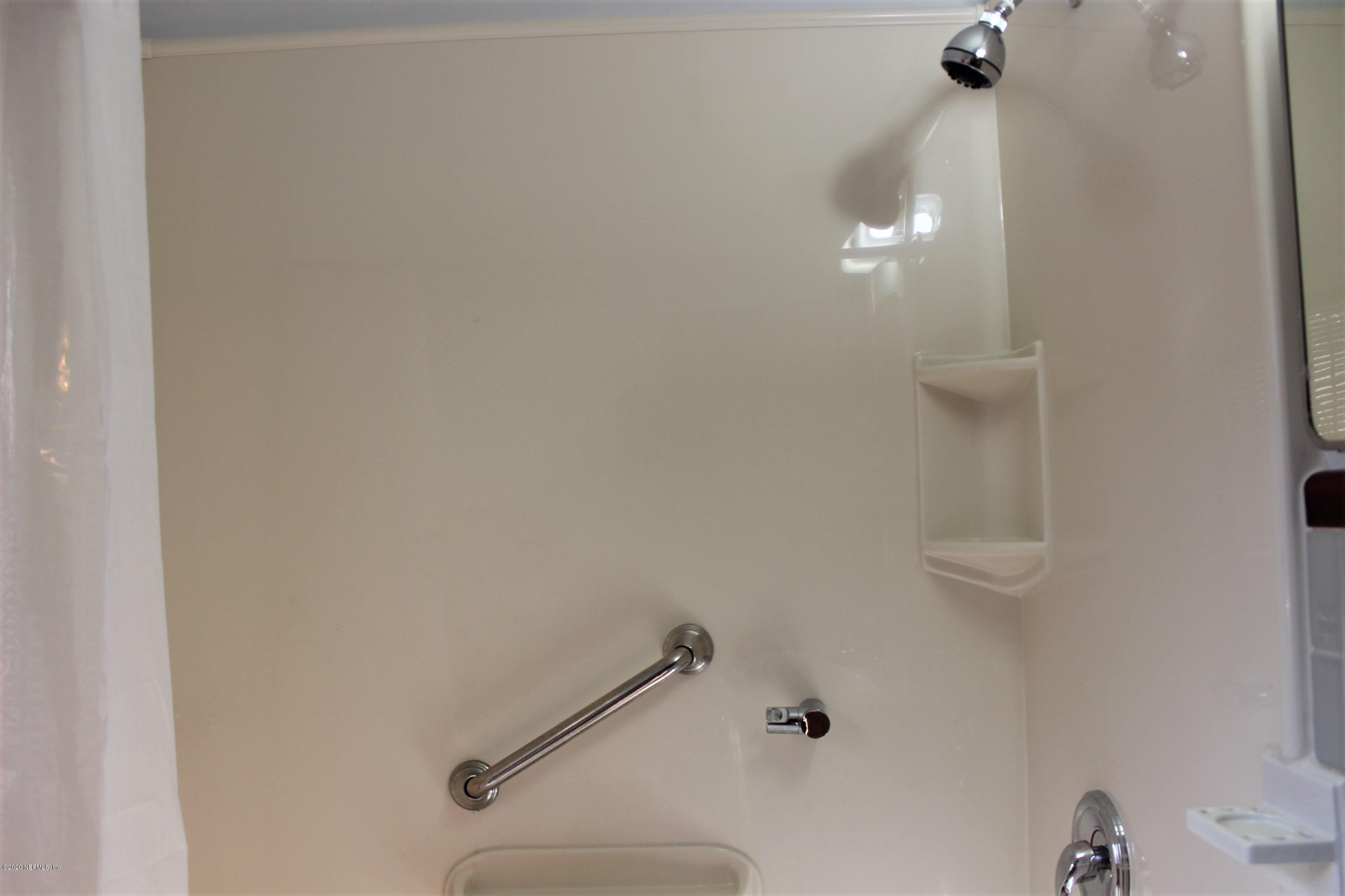 1972 Rugby Road Jacksonville, FL 32208 - Photo 21 of 22 Bathroom 1a