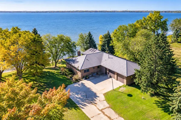 $815,000 | 38192 North Shore Drive, Battle Lake, MN 56515