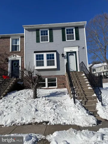 $570,000 | 5936 Spruce Run Court, Centreville, VA 20121