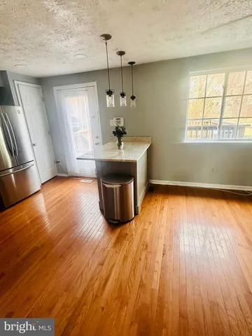 $570,000 | 5936 Spruce Run Court, Centreville, VA 20121