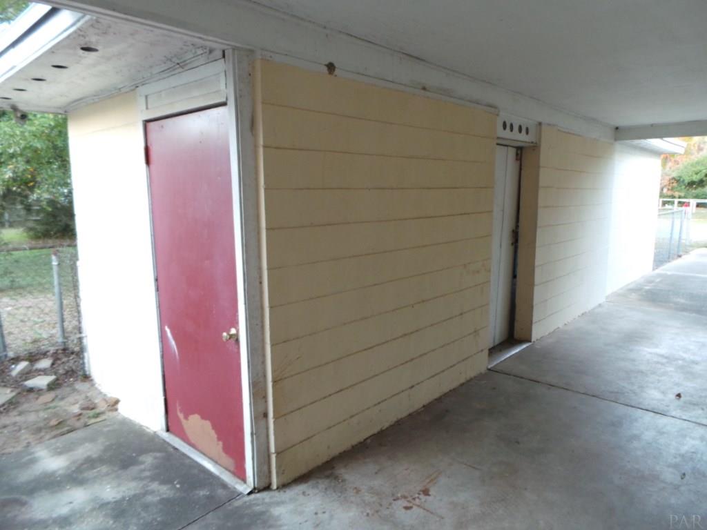 5 Fleet Road Pensacola, FL 32507 - Photo 2 of 22