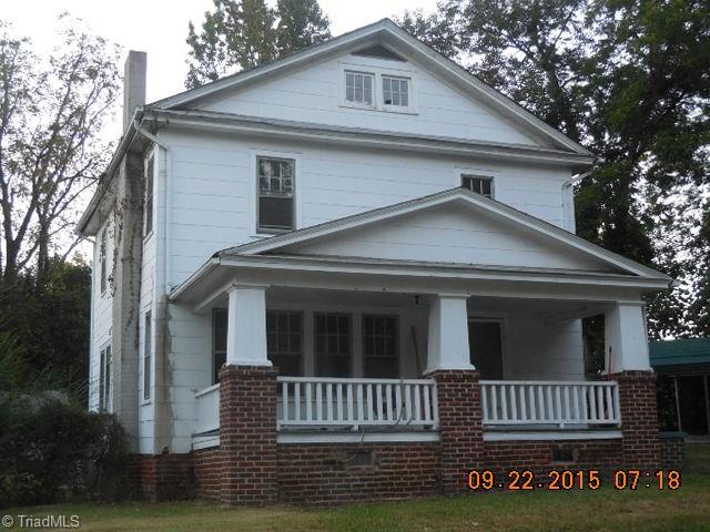 1006 Tipton Street High Point, NC 27262 - Photo 1 of 11 Gallery Image 1