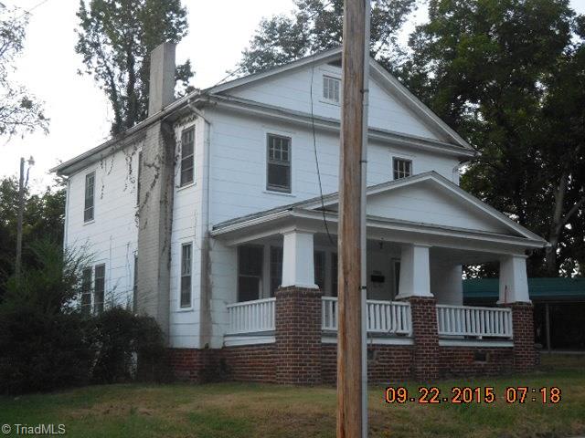 1006 Tipton Street High Point, NC 27262 - Photo 2 of 11 Gallery Image 2