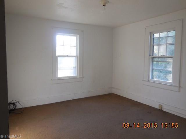 1006 Tipton Street High Point, NC 27262 - Photo 6 of 11 BACK BEDROOM