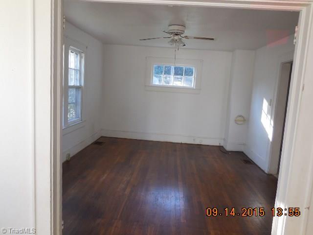 1006 Tipton Street High Point, NC 27262 - Photo 9 of 11 DINING ROOM