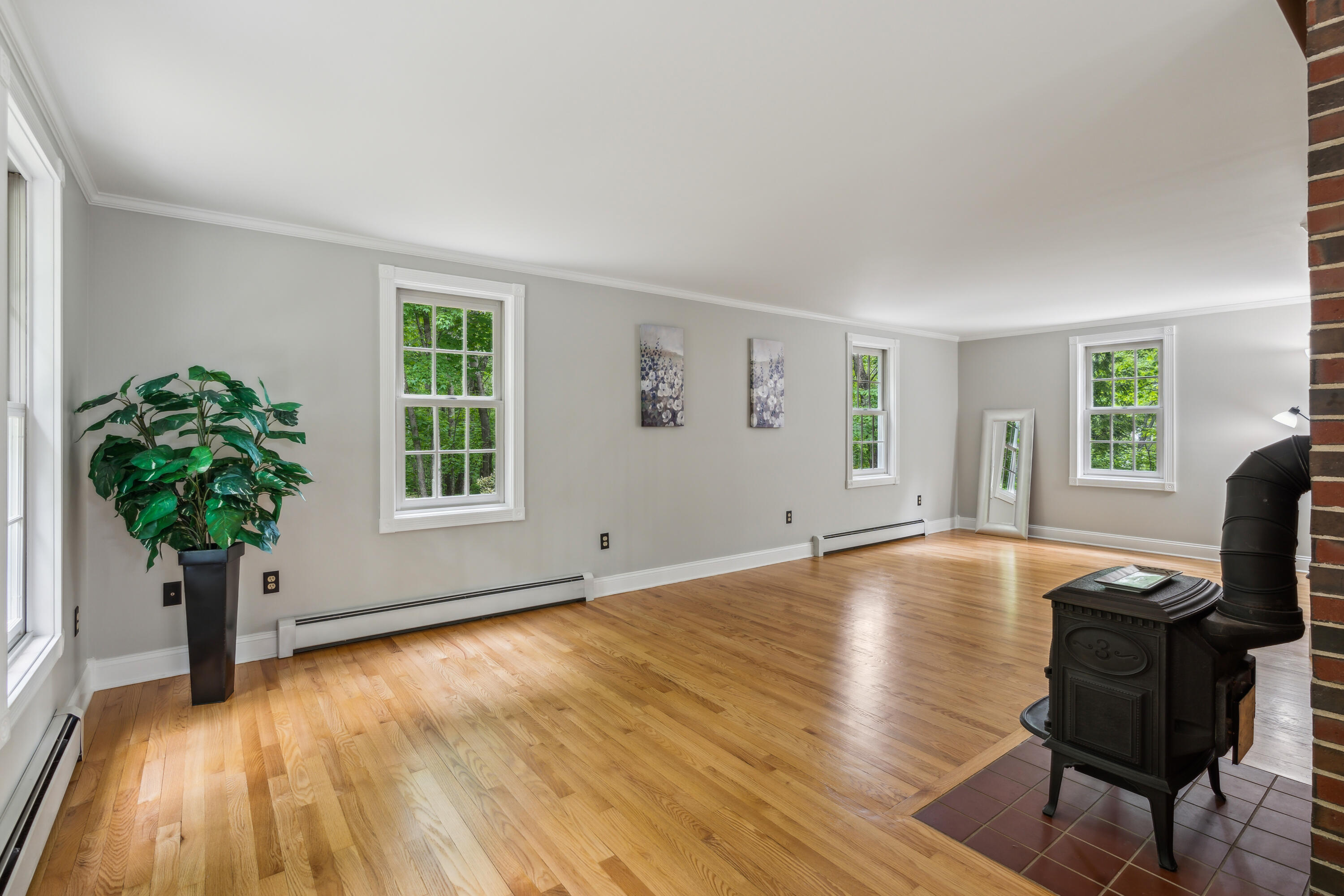 10 Inland Farm Road Windham, ME 04062 - Photo 19 of 58 Living Room