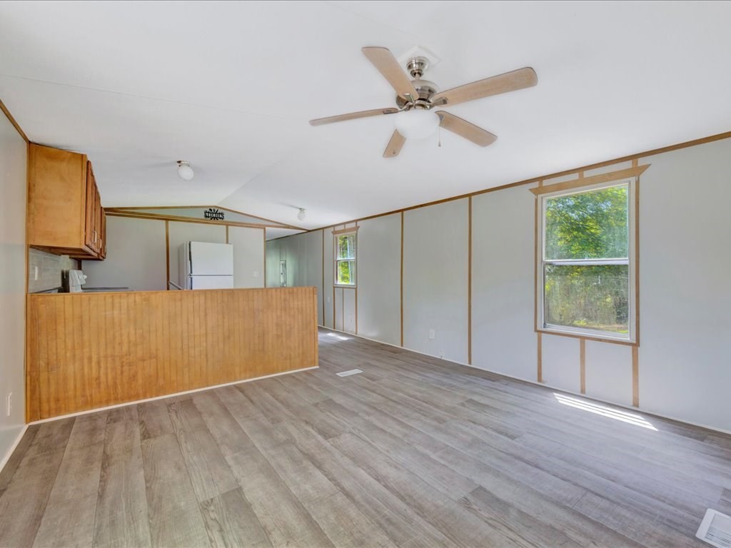 589 Keathley Road Lufkin, TX 75904 - Photo 6 of 27