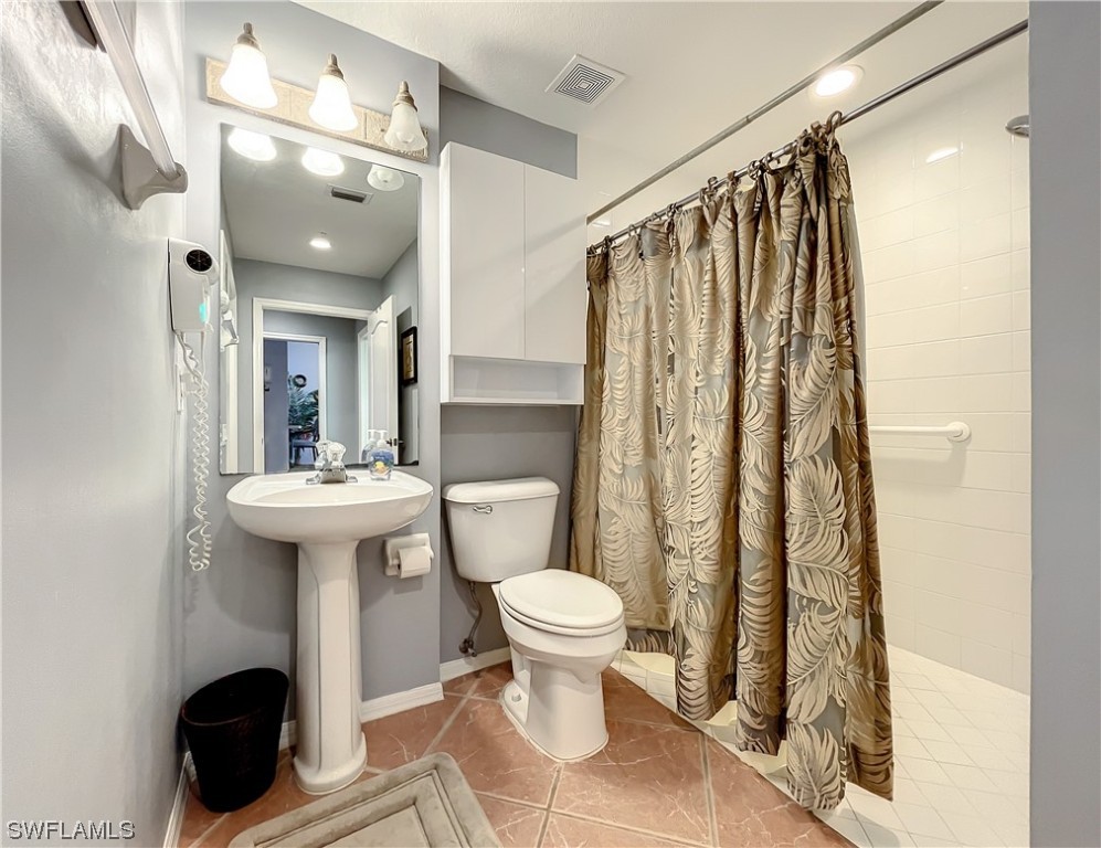 170 Lenell Road, Unit 602 Fort Myers Beach, FL 33931 - Photo 28 of 41 Gallery Image 28