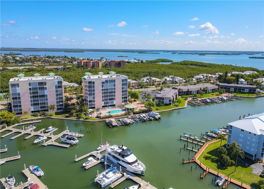 170 Lenell Road, Unit 602 Fort Myers Beach, FL 33931 - Photo 34 of 41 Gallery Image 34