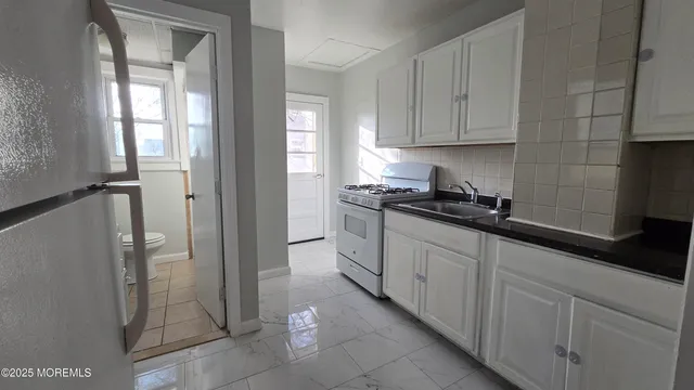 $1,650 | 11 St Peters Place, Unit 1, Keansburg, NJ 07734