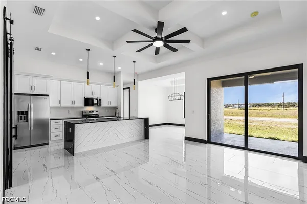$359,000 | 9045 West Broad Circle, LaBelle, FL 33935