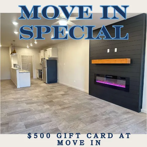 $1,395 | 1115 North 7th Street, Wolfforth, TX 79382