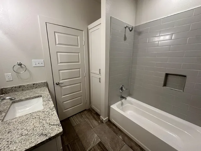 $1,395 | 1115 North 7th Street, Wolfforth, TX 79382