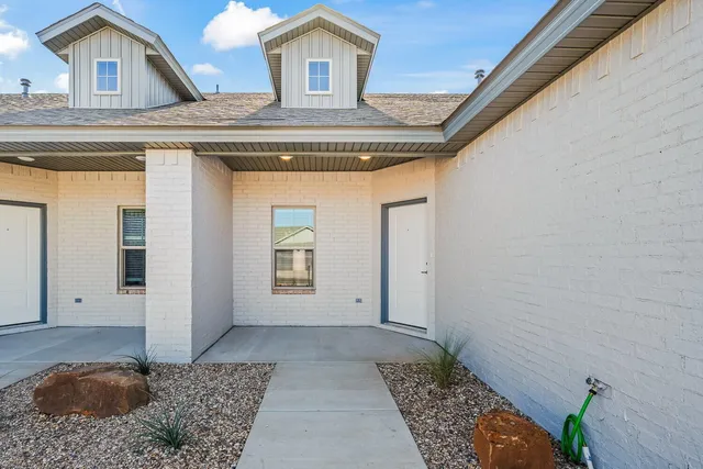 $1,450 | 1115 North 7th Street, Wolfforth, TX 79382