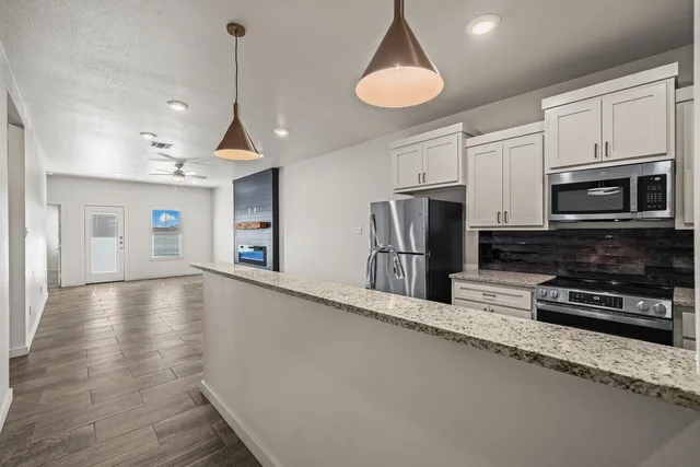 $1,450 | 1115 North 7th Street, Wolfforth, TX 79382