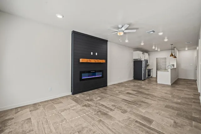 $1,450 | 1115 North 7th Street, Wolfforth, TX 79382