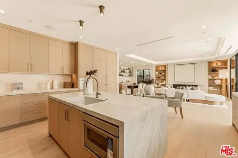 $3,899,000 | 4630 Saloma Avenue, Sherman Oaks, CA 91403