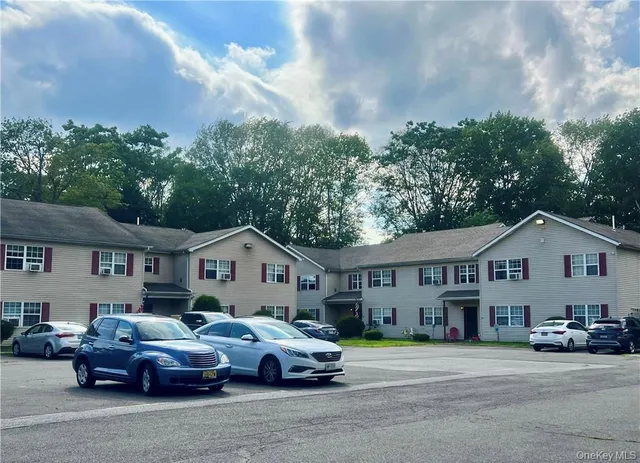 $1,400 | 13-19 Cole Street, Unit B14, Port Jervis, NY 12771