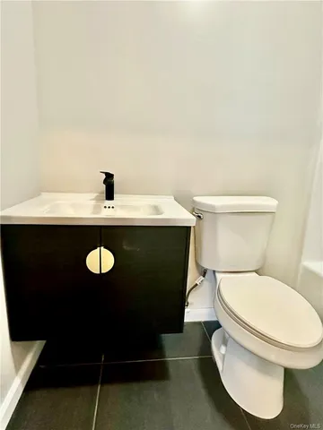 $1,400 | 13-19 Cole Street, Unit B14, Port Jervis, NY 12771