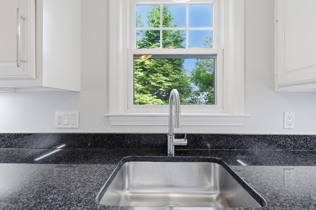 213 Hunnewell Street Needham, MA 02494 - Photo 22 of 41