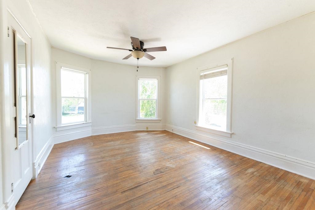 825 Frederick Street Oshkosh, WI 54901 - Photo 25 of 48