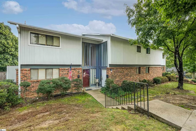 $189,999 | 14 Briargate Place, Greenville, SC 29615