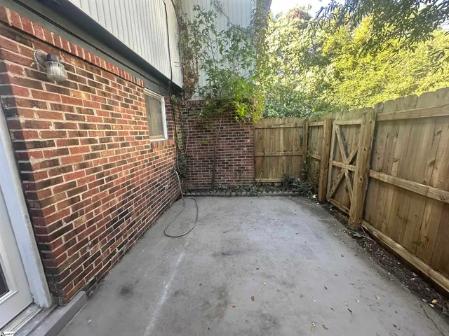 $189,999 | 14 Briargate Place, Greenville, SC 29615