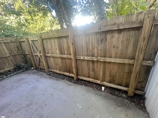 $189,999 | 14 Briargate Place, Greenville, SC 29615