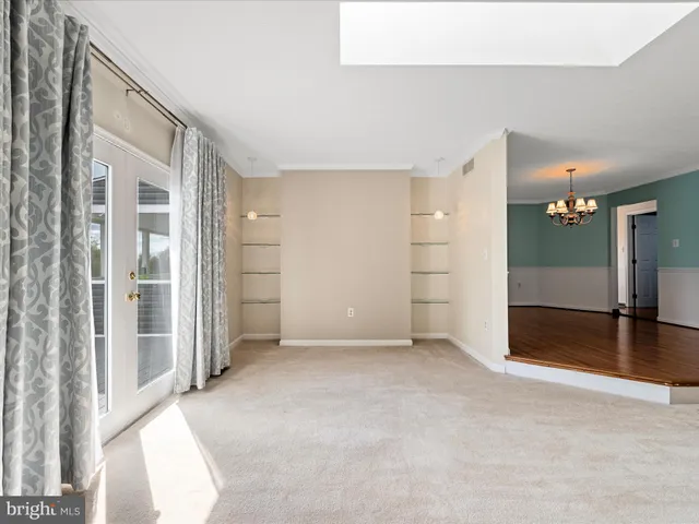 a view of walk in closet