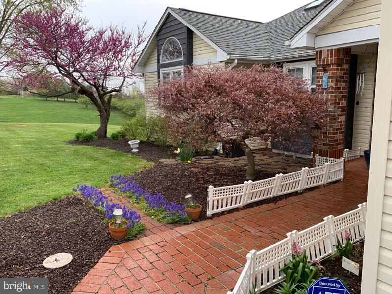 252 Punkin Ridge Drive Clear Brook, VA 22624 - Photo 5 of 80