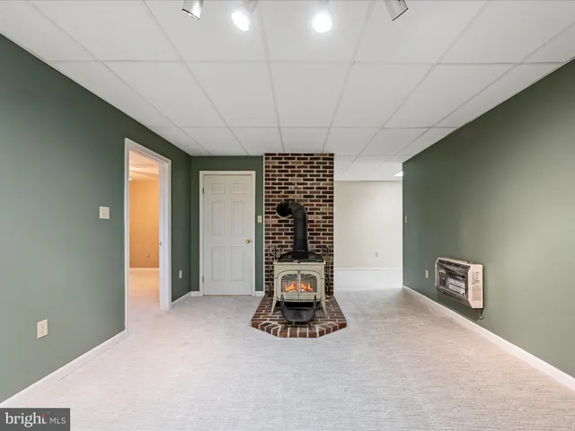 $699,000 | 252 Punkin Ridge Drive, Clear Brook, VA 22624