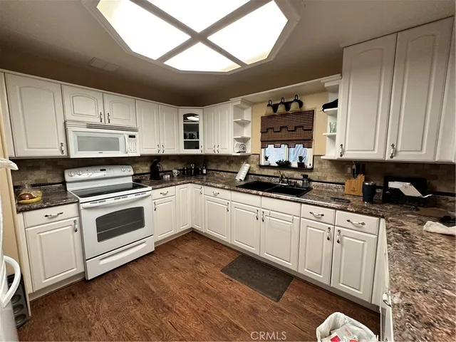 $89,000 | 2230 Lake Park Drive, Unit 128, San Jacinto, CA 92583