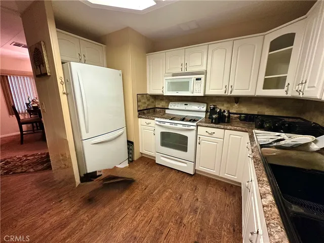 $89,000 | 2230 Lake Park Drive, Unit 128, San Jacinto, CA 92583