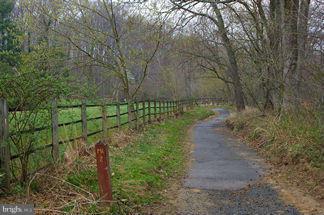 7415 Ridge Oak Court Springfield, VA 22153 - Photo 25 of 30 a view of a road with a yard