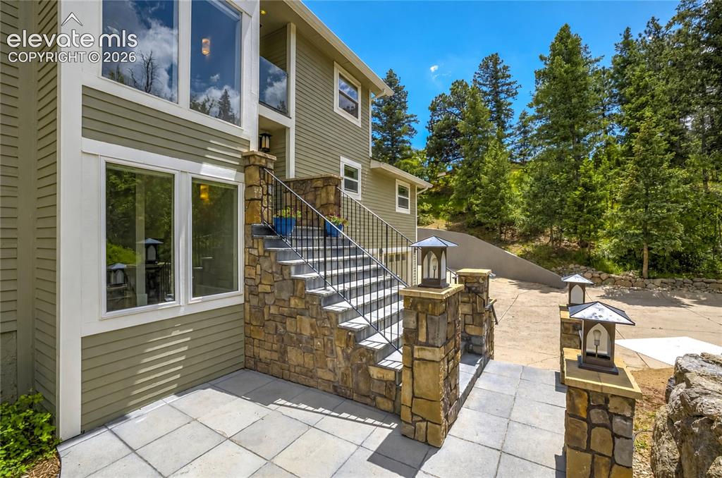 3 Thayer Road Colorado Springs, CO 80906 - Photo 10 of 50