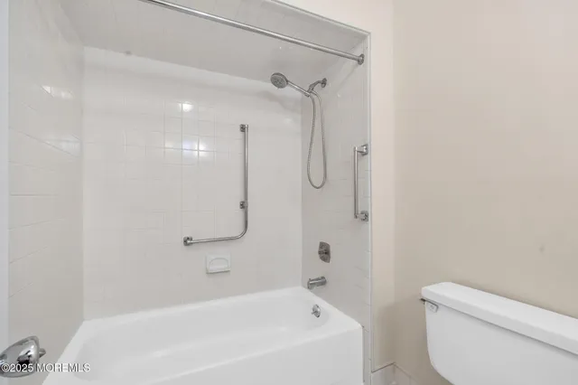 $265,000 | 205 Covered Bridge Boulevard, Unit K, Manalapan, NJ 07726