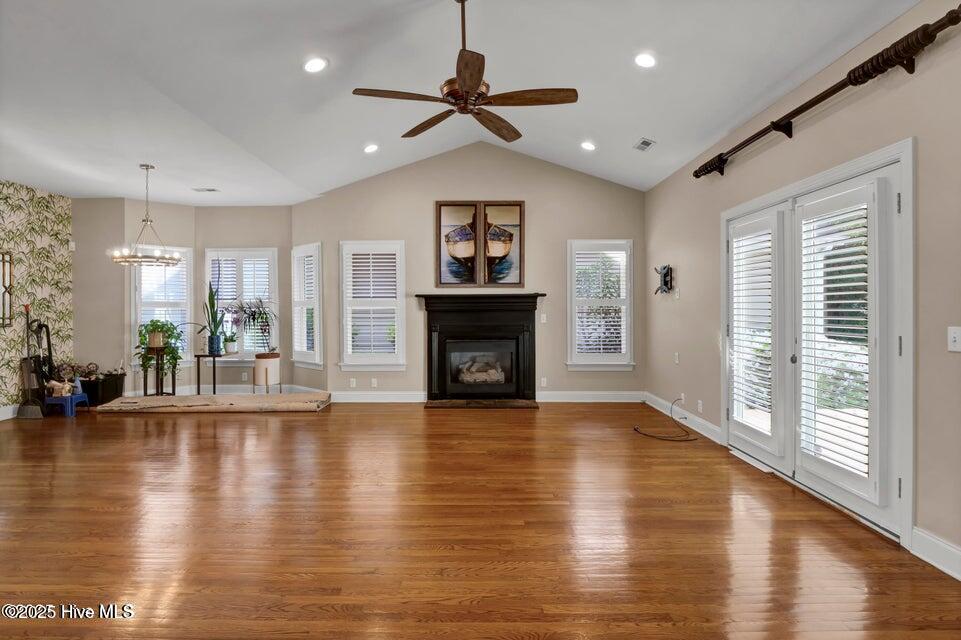 5622 Shell Rd Village Drive Wilmington, NC 28403 - Photo 15 of 21 living space
