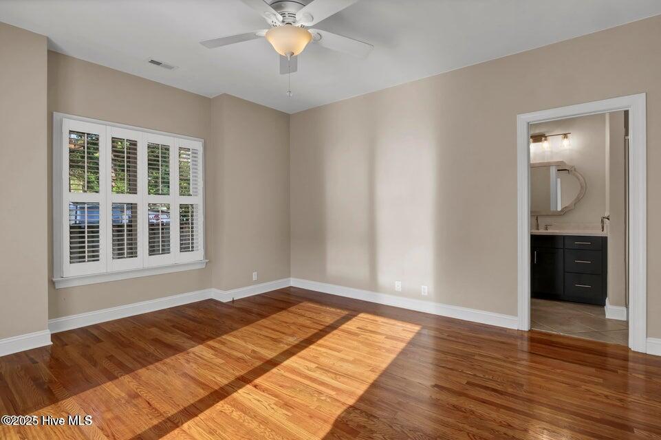 5622 Shell Rd Village Drive Wilmington, NC 28403 - Photo 17 of 21 bed1