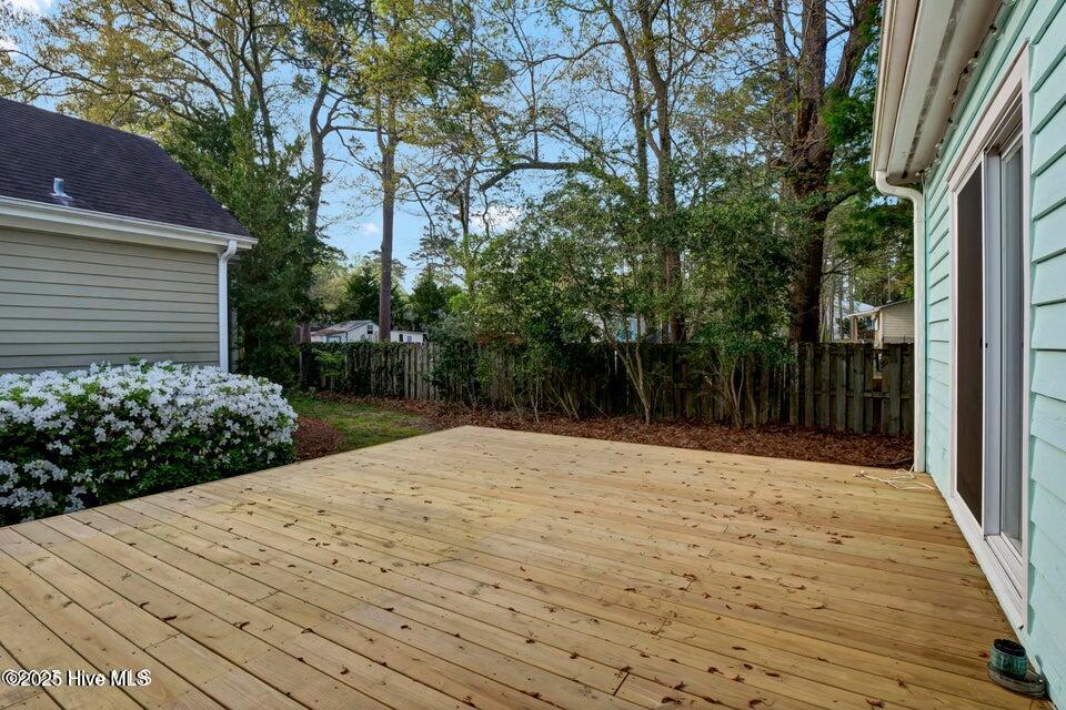 5622 Shell Rd Village Drive Wilmington, NC 28403 - Photo 20 of 21 deck