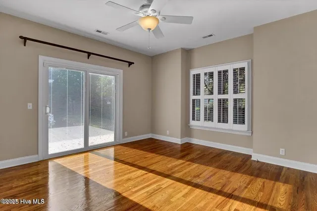 $2,350 | 5622 Shell Rd Village Drive, Wilmington, NC 28403