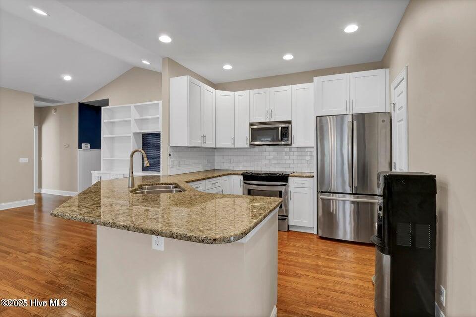 5622 Shell Rd Village Drive Wilmington, NC 28403 - Photo 8 of 21 kitchen