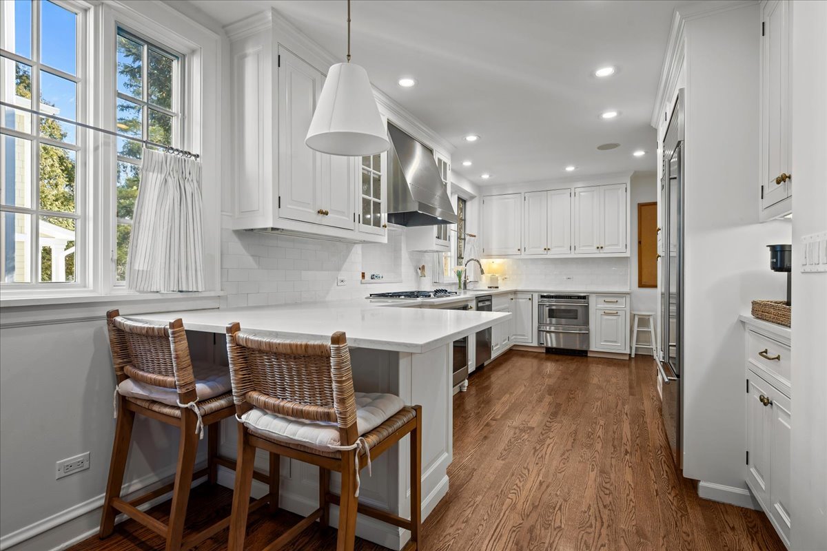 955 Vernon Avenue Winnetka, IL 60093 - Photo 18 of 54