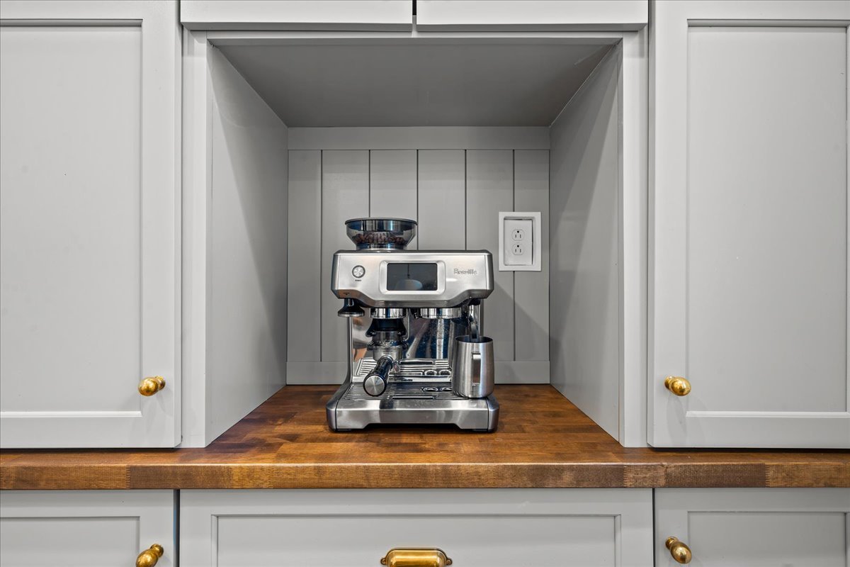 955 Vernon Avenue Winnetka, IL 60093 - Photo 21 of 54