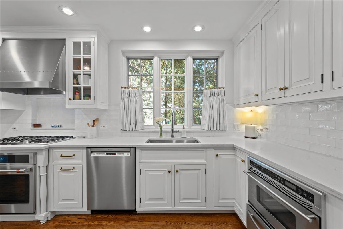 955 Vernon Avenue Winnetka, IL 60093 - Photo 23 of 54