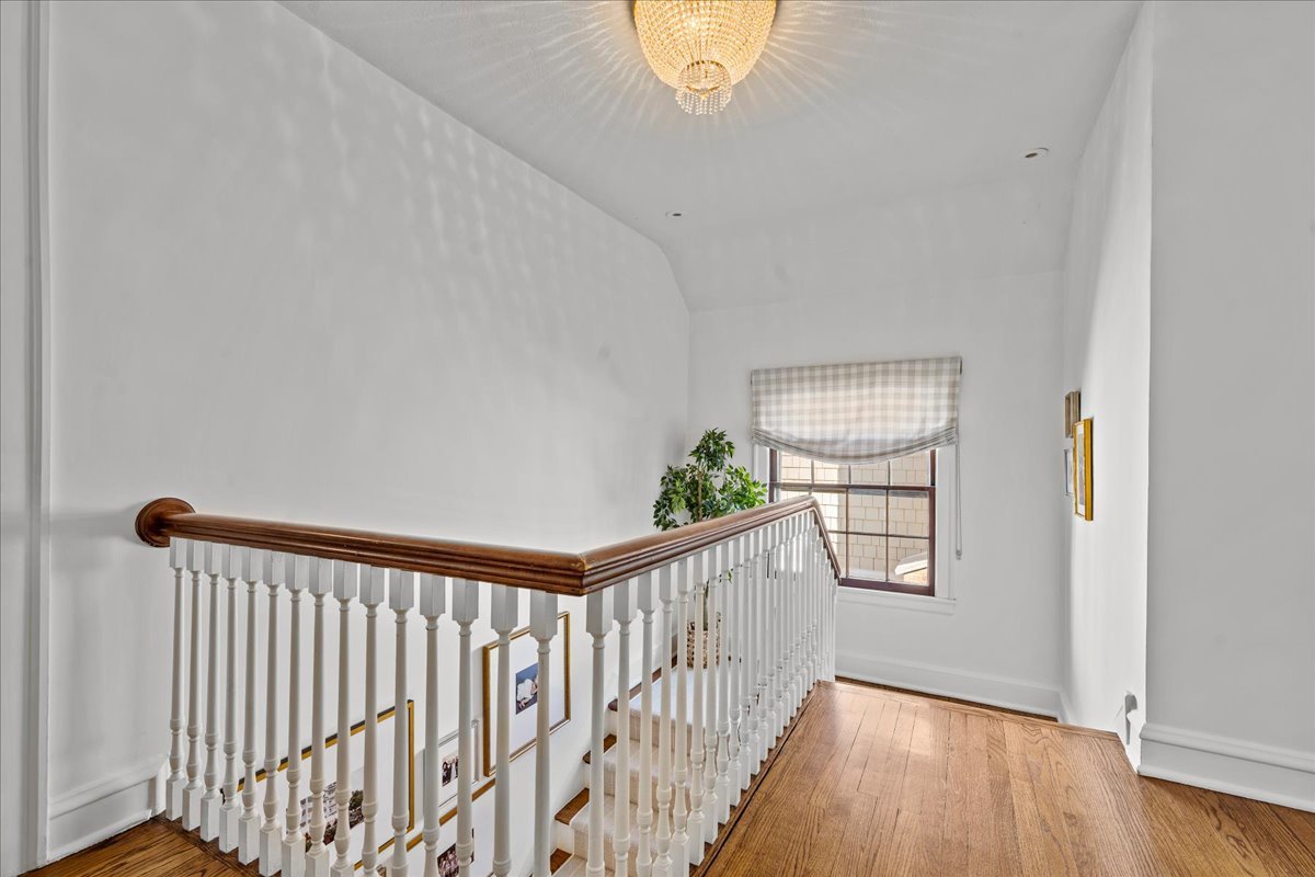 955 Vernon Avenue Winnetka, IL 60093 - Photo 25 of 54