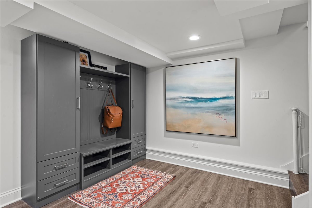 955 Vernon Avenue Winnetka, IL 60093 - Photo 38 of 54