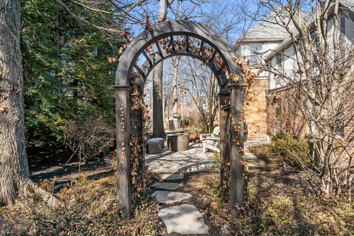 955 Vernon Avenue Winnetka, IL 60093 - Photo 44 of 54