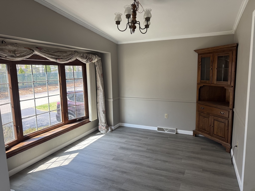 3 Roundtable Road Attleboro, MA 02703 - Photo 6 of 27
